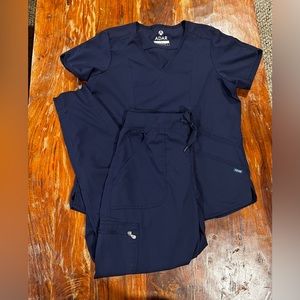 ADAR women’s jogger scrub set- Navy Blue- Size Large